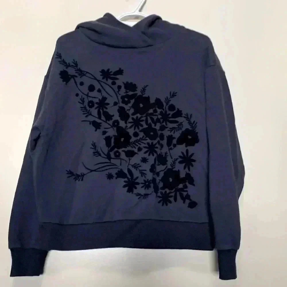 Denver Hayes Winter Weight Hoodie w Flowers
